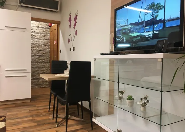 Hlinska شقة تشيسكي بوديوفيتسه